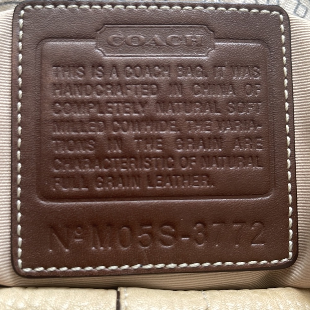 COACH crossbody/shoulder bag - Picture 4 of 9